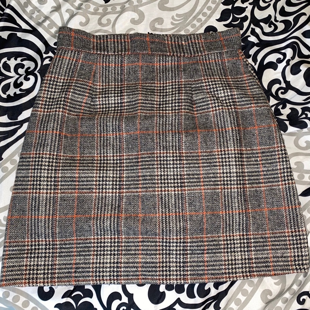 Plaid mini skirt